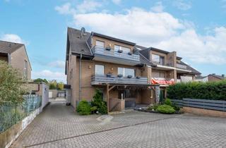 Mehrfamilienhaus kaufen in 41517 Grevenbroich, Mehrfamilienhaus aufgeteilt in 3 Eigentumswohnungen mit 3 Garagen, Innenhof & Garten