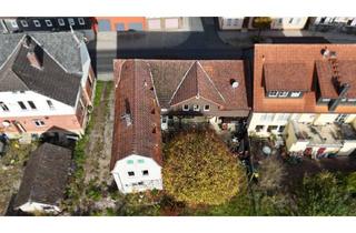 Haus kaufen in 96476 Bad Rodach, 2022 Renoviert! 3-Familienhaus! Voll vermietet! Gute Rendite!