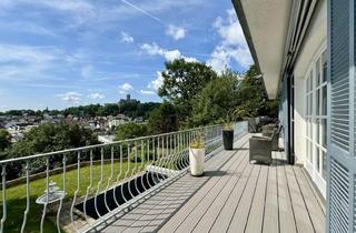 Haus mieten in 61462 Königstein, Wohnen vom Feinsten: Repräsentatives Anwesen mit viel Privatsphäre und großem Panorama