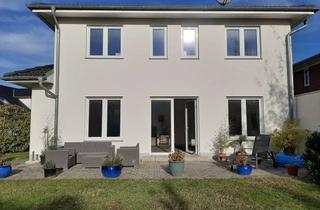 Haus mieten in Maulbeeralle, 14624 Dallgow-Döberitz, GROßZÜGIGES EINFAMILIENHAUS MIT TERRASSE UND GARTEN