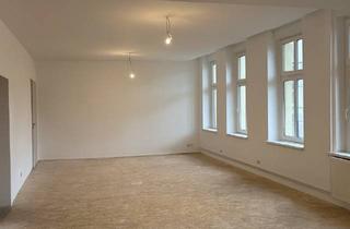 Gewerbeimmobilie kaufen in Berliner Allee 191, 13088 Weißensee, bezugsfreies Gewerbe im Erdgeschoss direkt am Weißensee