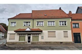 Haus kaufen in 99955 Bad Tennstedt, RESERVIERT: Marktplatz-Traum & Freiraum: Wo Familienglück auf unternehmerischen Erfolg trifft