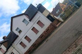 Mehrfamilienhaus kaufen in 66578 Schiffweiler, Schiffweiler - Ein bzw Mehrfamilienhaus zu verkaufen