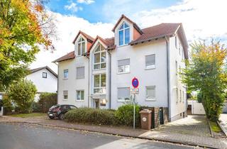 Wohnung kaufen in 63486 Bruchköbel, Bruchköbel: Schicke 3-Zimmer-Dachgeschosswohnung mit tollem Grundriss & Süd-Balkon in zentraler Lage