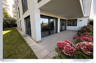 Wohnung kaufen in 70567 Möhringen, Traumwohnung mit Traumblick! Exklusive 4,5 Zimmer mit Garten in S- Möhringen