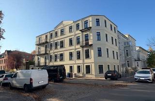 Wohnung kaufen in 18055 Stadtmitte, Exklusive Terrassenwohnung mit Altbaucharme als Erstbezug