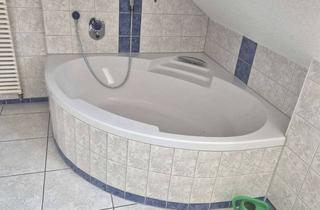 Wohnung kaufen in 72658 Bempflingen, 4 Zi.- Maisonettewohnung mit Balkon im Zentrum