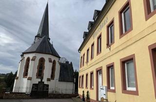 Wohnung mieten in An Der Kirche, 54689 Irrhausen, Sehr schöne Altbauwohnung in einem Pfarrhaus