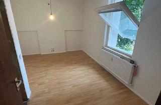 Wohnung mieten in 70184 Ost, Helles WG-Zimmer in bevorzugter Halbhöhenlage (Gänsheide)