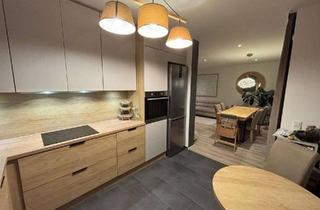 Wohnung mieten in 86462 Langweid, Charmante 3-Zimmer-Wohnung im 2. OG mit Balkon