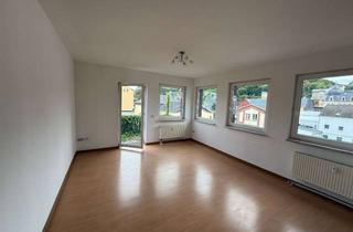 Wohnung mieten in Fr.-Naumann-Str. 20, 07973 Greiz, Traumhafte 3-Raum-Maisonette-Wohnung mit Balkon und Stellplatz im Zentrum von Greiz