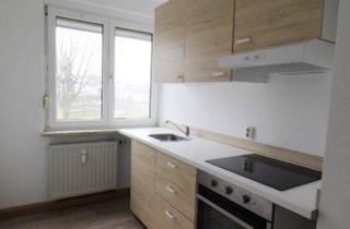 Wohnung mieten in 09328 Lunzenau, Zweckmäßige 3-Zimmer-Wohnung mit Einbauküche