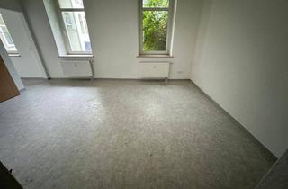 Immobilie mieten in Limbacher Straße 81, 09113 Chemnitz, Behindertengerechtes Bad mit Dusche / große Küche / u.v.m.