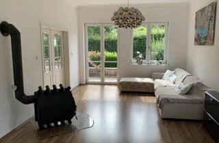 Einfamilienhaus kaufen in 76532 Baden-Baden, Einfamilienhaus mit 3000 m² Grundstück in idyllischer Lage von Baden-Baden