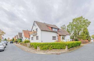 Einfamilienhaus kaufen in 31275 Lehrte, Einfamilienhaus mit Dachgeschosswohnung und Messezimmer sowie Garten und Garage in Lehrte - Aligse