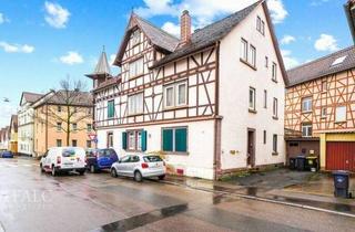 Doppelhaushälfte kaufen in 74080 Heilbronn, Halbes Haus - Volles Wohngefühl! Doppelhaushälfte mit historischem Look