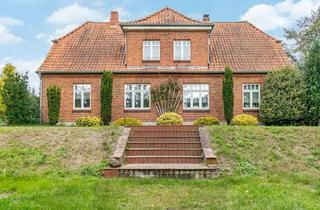 Haus kaufen in 19273 Teldau, Work & Life Balance auf 12,5 ha: Privates Landgut mit Gästehaus, Gewerbegebäuden und eigenem Wald