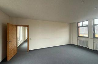 Gewerbeimmobilie mieten in 95100 Selb, Gewerbeflächen in zentraler Lage – Gesamtfl. ca. 230 m² im 2. OG – barrierefrei mit Aufzug – Tiefgarage - gute Erreichbarkeit
