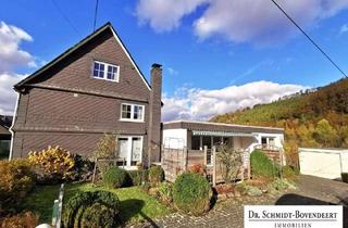 Doppelhaushälfte kaufen in 57290 Neunkirchen, Gepflegte Doppelhaushälfte mit Anbau und Garage in 57290 Altenseelbach!