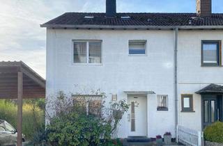 Doppelhaushälfte kaufen in 54550 Daun, Teilsanierte Doppelhaushälfte mit Potenzial für Heimwerker in Daun