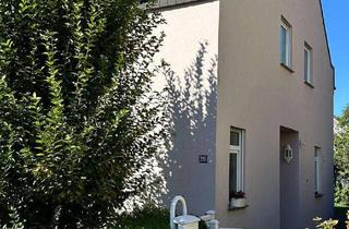 Einfamilienhaus kaufen in 65529 Waldems, Sehr schönes freistehendes Einfamilienhaus mit Fernblick und Ausbaureserve in Waldems