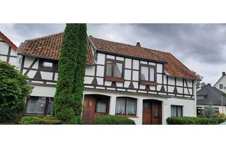 Einfamilienhaus kaufen in 31089 Duingen, Großzügiges Einfamilienhaus mit vermieteter Wohnung