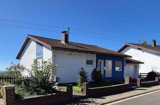 Haus kaufen in 66450 Bexbach, Freistehendes Haus mit ELW in ruhiger Lage von Frankenholz