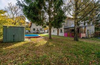 Einfamilienhaus kaufen in 15732 Eichwalde, Einfamilienhaus mit großem Garten, Pool & zweigeschossiges Freizeithaus am Waldrand