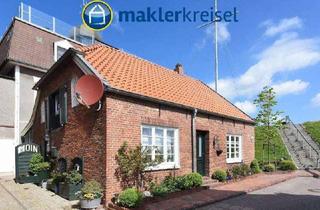 Haus kaufen in 26427 Neuharlingersiel, Charmantes, prämiertes "Fischerhuus" mit 2 Fewo´s am Hafen von Neuharlingersiel !!!