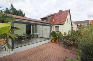 Einfamilienhaus kaufen in 06217 Merseburg, Einfamilienhaus mit Gewerbeeinheit im Erdgeschoss