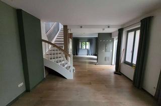 Haus kaufen in 12203 Lichterfelde, Ein Ort zum Aufatmen – Ihre persönliche Stadtoase mit Erweiterungspotenzial durch Baugenehmigung