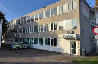 Büro zu mieten in Oeynhausener Straße 48-52, 32584 Löhne, Hohe Sicherheitsstandards -Büro/Praxisflächen in ehemaliger Löhner Polizeistation