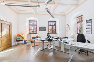 Gewerbeimmobilie mieten in Mittelweg, 08485 Lengenfeld, Einzigartige Praxis- oder Büroräume auf Rittergut in Plohn– mit Stallgebäude, ideal für Tierärzte