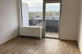 Wohnung mieten in 32052 Herford, Renovierte 2-Zimmer-Stadtwohnung mit Balkon
