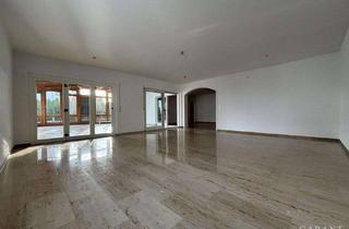 Wohnung mieten in Pforzheimer Straße 82/1, 71292 Friolzheim, Geräumige ca. 200 qm auf einer Etage!