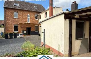 Einfamilienhaus kaufen in 50169 Kerpen, Freistehendes Einfamilienhaus mit viel Platz und guter Lage, großer Innenhof inklusive