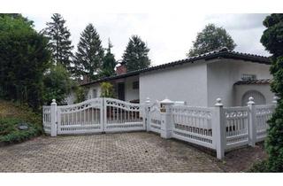 Villa kaufen in 36110 Schlitz, Repräsentatives Wohnen in Top-Alleinlage – Villa mit Burgenblick & großem Grundstück