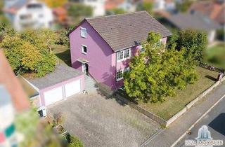 Haus kaufen in Kolpingstraße 3, 97900 Külsheim, Külsheim - Zweifamilienhaus mit großem Garten, Garage, Keller - Landhaus - Külsheim