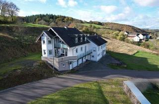 Haus kaufen in 54649 Niederpierscheid, Niederpierscheid - Familienfreundliches, modernisiertes Haus, auf großem Grundstück, in Niederpierscheid