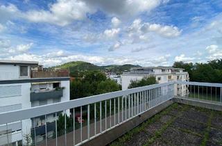 Wohnung kaufen in 72555 Metzingen, Metzingen - Wohnen über den Dächern von Metzingen - 3,5 Zimmer mit großer Terrasse und Ausblick