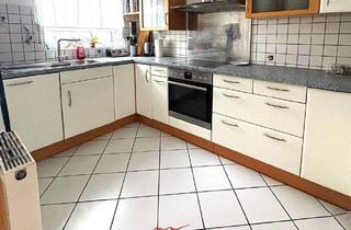 Wohnung kaufen in 73037 Göppingen, Göppingen / Holzheim - Gelegenheit! Schöne 3,5-Zi-Whg in einer gefragten ruhigen Lage mit fantastischer Aussicht vom Balkon