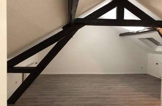 Wohnung kaufen in Mittelstraße, 52146 Würselen, Charmantes Dachgeschoss-Appartment in Würselen - saniert, stilvoll, attraktiv!