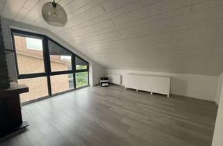 Wohnung mieten in Seestraße, 52353 Düren, Vollständig sanierte 3-Zimmer-Dachgeschosswohnung mit neuer Einbauküche in Düren- Echtz