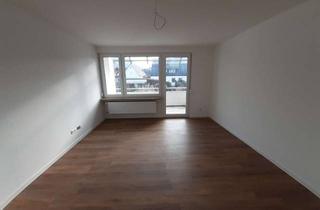 Wohnung mieten in Pfarrstr. 55, 73266 Bissingen, Helle, vollständig renovierte 3-Zimmer-Wohnung im OG mit Balkon in Bissingen-Teck