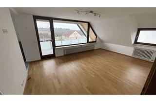 Wohnung mieten in Nelkenstraße 18, 71272 Renningen, Sonnige Dachgeschosswohnung in Renningen-Malmsheim zu vermieten.