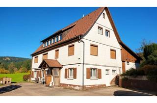 Haus kaufen in 72270 Baiersbronn, Großes Haus im Grünen mit vielen Zimmern und neuer Heizung – ehemalige Pension in Baiersbronn-Röt