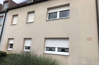 Wohnung mieten in Schweinfurter Straße 119, 97493 Bergrheinfeld, Gepflegte DG-Wohnung mit zwei Zimmern und neuer Einbauküche in Bergrheinfeld