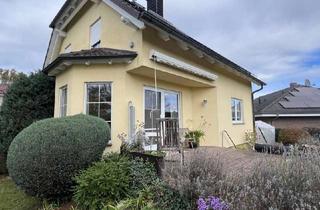 Einfamilienhaus kaufen in 04827 Machern, Familienfreundliches Einfamilienhaus mit Garage & Carport in Machern