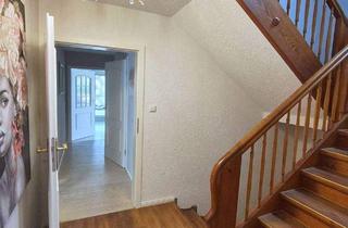 Einfamilienhaus kaufen in 97350 Mainbernheim, Mainbernheim - Einziehen, wohlfühlen, das perfekte Haus für Ihre Zukunft