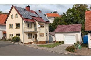 Einfamilienhaus kaufen in 36214 Nentershausen, Nentershausen - Gepflegtes Einfamilienhaus mit 6,5 Zimmern, 3 Garagen und Garten